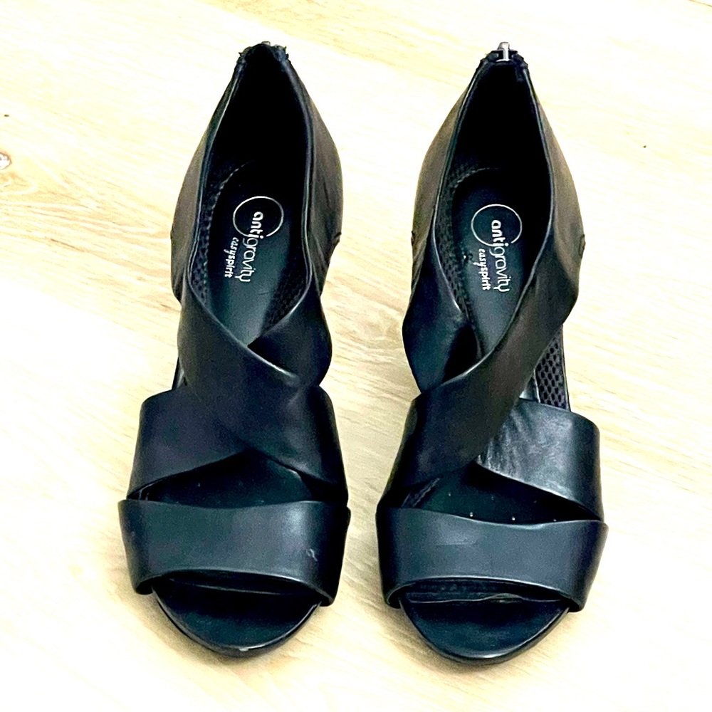 Easy Spirit Anti-Gravity High-Heeled Shoes